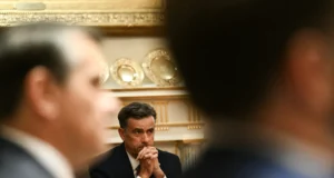 “Axios”: ABŞ-nin Mərkəzi Kəşfiyyat İdarəsinin rəhbəri nüvə proqramı məsələsində İranın güzəştlərə hazır olduğuna şübhə edir