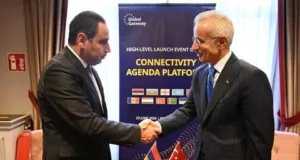 Türkiyə və Ermənistanın nəqliyyat nazirləri avtomobil və qatar yollarının açılmasını müzakirə ediblər