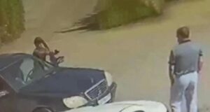 Rusiyadakı benzin növbəsində bir sürücü digərinə atəş açıb