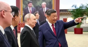 Çin Putinin gedişinə və Rusiyada hakimiyyət dəyişikliyinə hazırlaşmağa başlayıb