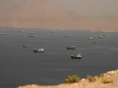 Atəşkəs pozuldu: SEPAH Hörmüz boğazındakı gəmiləri, ABŞ İranı vurdu