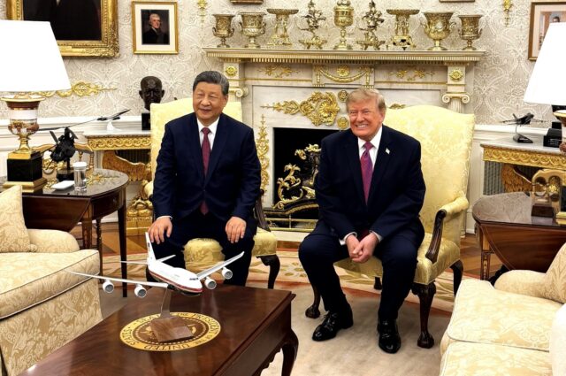 Xi_Jinping_in_the_Oval_Office_-_2026