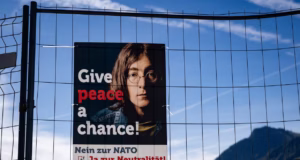 İsveçrə seçiciləri NATO ilə əməkdaşlığı məhdudlaşdıracaq sərt neytrallıq qaydalarını rədd etdilər