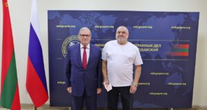 Moskvadan Moldovanın suverenliyinə növbəti qəsd: Dnestryanıda əhaliyə Rusiya pasportları paylanır