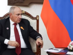 “Ermənistan xalqı istəsə”: Putin Paşinyanı təhdid edirmi?
