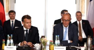 Ekspert: Makron və Merts Çinin ixracdakı üstünlüyünün səbəbini yanlış yerdə axtarırlar
